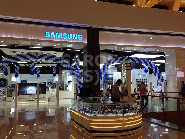 Saros Design ceilings at Dubai Mall