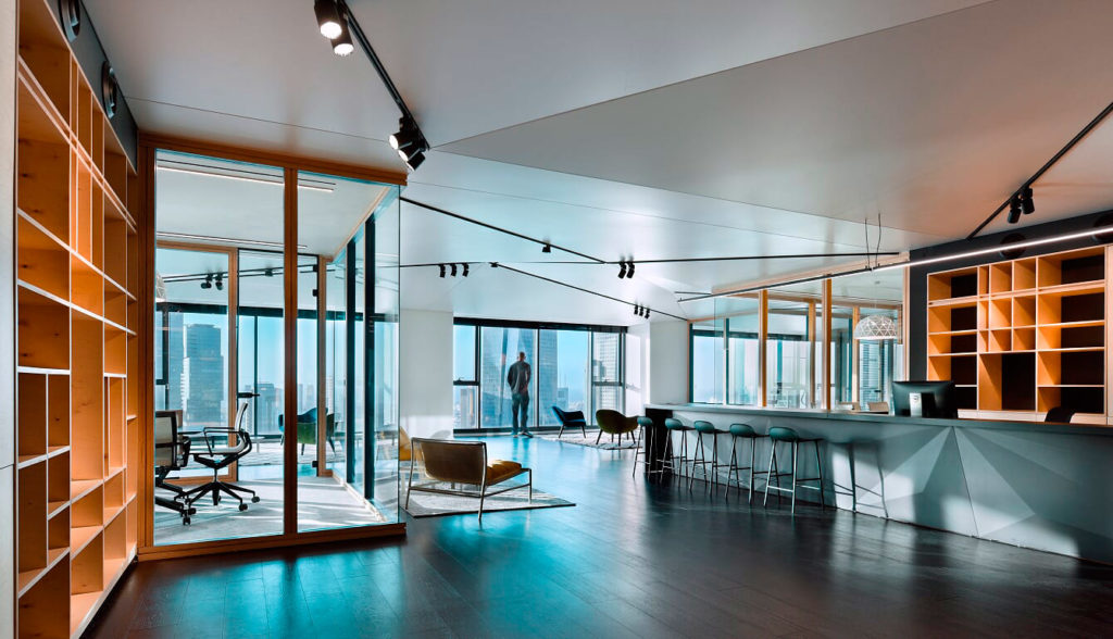 Triangular ceilings in office — Saros Design